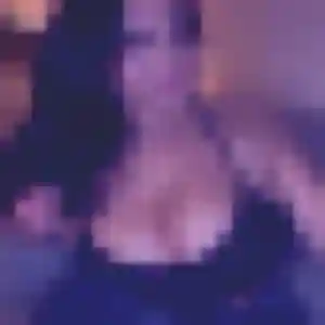 Rejoins Sonia, 25 ans à Acigné en privé