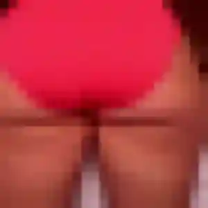 Louisa, 31 ans, en ligne à Aimargues pour une rencontre coquine