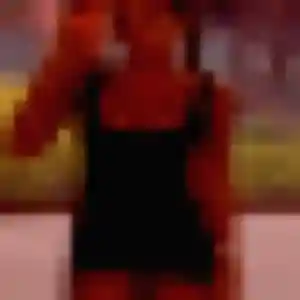 Rejoins Louisa, 19 ans à Albert en t'inscrivant