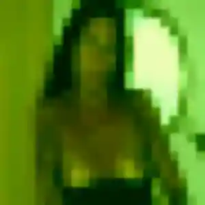 Christelle, 31 ans, en ligne à Annonay pour un rencontre sexe