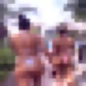 Alicia, 24 ans, connectée à Arles pour une rencontre coquine
