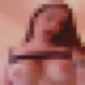Thais, 35 ans, en ligne à Bagnolet pour une rencontre coquine