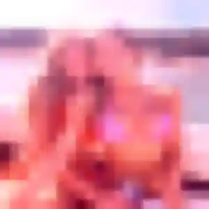 Anne-Sophie, fille de 27 ans veut rencontre sexe à Baie-Mahault