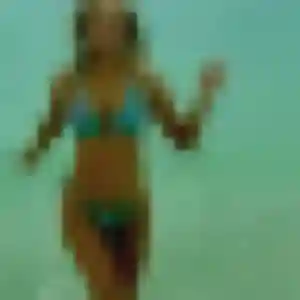 Rejoins Colombine, 34 ans à Bassens en privé