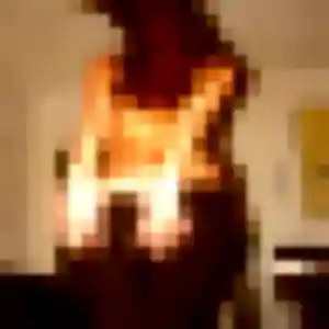 Karen, 44 ans, connectée à Bois-Guillaume pour une rencontre coquine