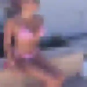 Christine, 21 ans, connectée à Bondy pour une rencontre coquine