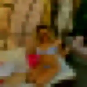 Charmante Anne, 27 ans à Bouaye - voir sa photo