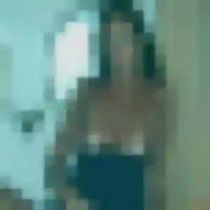 Contacte Sylvie, 20 ans à Bourg-Saint-Andéol en privé