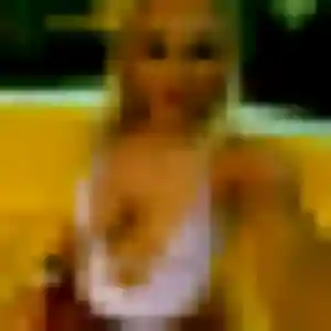 Stephanie, fille de 45 ans propose rencontre sexe à Brebières