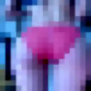 Nora, 19 ans, en ligne à Brech pour un rencontre sexe