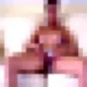 Zineb, 36 ans, connectée à Brech pour une rencontre coquine
