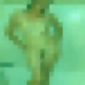Brune, 21 ans, cherche un rencontre sexe à Brest
