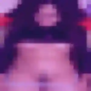 Charmante Karine, 38 ans à Castelnaudary - la contacter