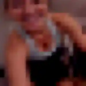 Rose-Marie (22 ans) à Cenon attend un rencontre sexe aujourd'hui