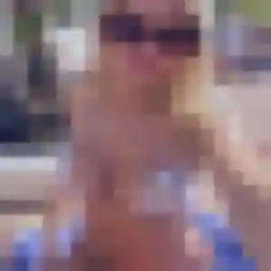 Yvonne, fille de 25 ans cherche rencontre sexe à Cesson-Sévigné