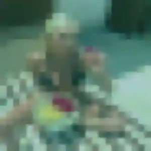 Photo de Dounia à Charbonnières-les-Bains (27 ans) - rencontre sexe discret