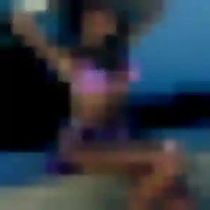 Louna (23 ans) à Charbonnières-les-Bains cherche une rencontre aujourd'hui