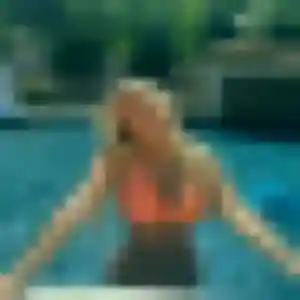 Découvre Jocelyne, 30 ans à Châteaulin en privé