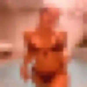 rencontre sexe à Châtillon-sur-Chalaronne : photo de Brigitte, 26 ans - sans engagement