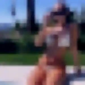 Charmante Anne, 32 ans à Cherbourg-en-Cotentin - la contacter
