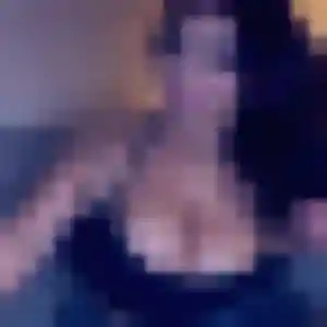 Charlotte, 25 ans, veut un rencontre sexe à Cormelles-le-Royal