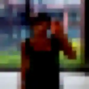 Photo perso de Meriem, 22 ans à Cranves-Sales - plan discret