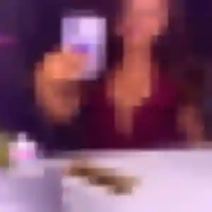 Celia (22 ans) à Decize attend une rencontre rapidement