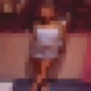 Elodie, 19 ans, cherche un rencontre sexe à Deuil-la-Barre