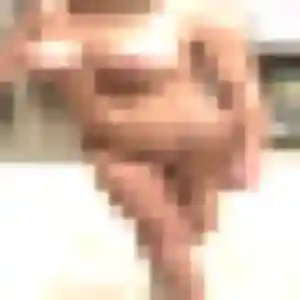 rencontre sexe à Dinard : photo de Janine, 23 ans - accès libre