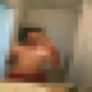 Photo privée de Aurelie, 36 ans à Douarnenez - rencontre sans lendemain