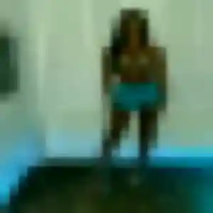 Photo de Ingrid à Douchy-les-Mines (27 ans) - rencontre sexe anonyme