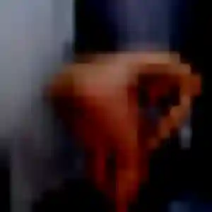 Photo de Anne-Sophie à Écouen (28 ans) - rencontre sexe anonyme