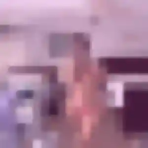 Sexy Typhaine, 24 ans à Entraigues-sur-la-Sorgue - voir sa photo