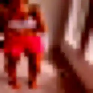 rencontre sexe à Eysines : photo de Suzanne, 32 ans - inscription gratuite