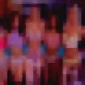 Suzanne, femme de 40 ans propose rencontre sexe à Garons