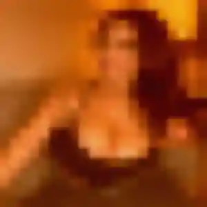 Romina, fille de 30 ans propose rencontre sexe à Gif-sur-Yvette