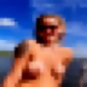 Rencontre Elena, 41 ans à Golbey en privé