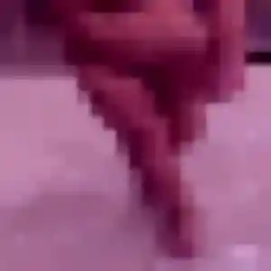 Angelique, 21 ans, connectée à Grande-Synthe pour un rencontre sexe