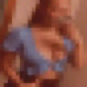 Yael (19 ans) à Gueugnon cherche un rencontre sexe maintenant