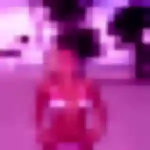 Odette, 31 ans, en ligne à Guipavas pour une rencontre coquine