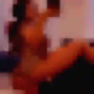 Graziella, 25 ans, en ligne à Héric pour une rencontre coquine