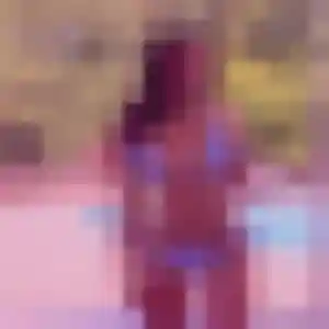 Rejoins Corinne, 29 ans à Issoudun gratuitement