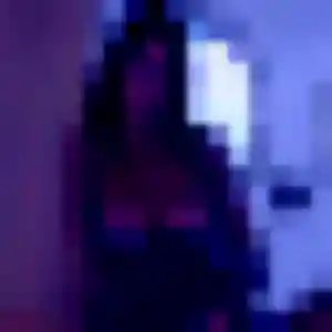 Jolie Karen, 40 ans à La Crau - découvrir son profil
