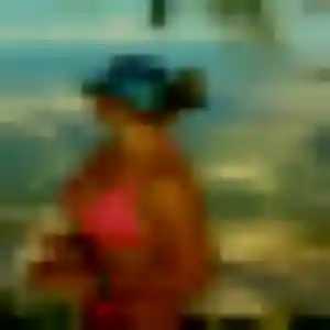 rencontre sexe à Le Mesnil-Saint-Denis : photo de Mylene, 28 ans - accès libre