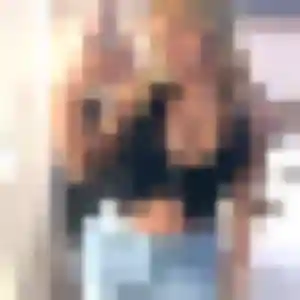 Fleur (20 ans) à Lèves cherche un rencontre sexe maintenant