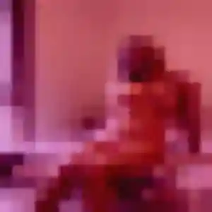 Flore, 32 ans, en ligne à Lorient pour une rencontre coquine