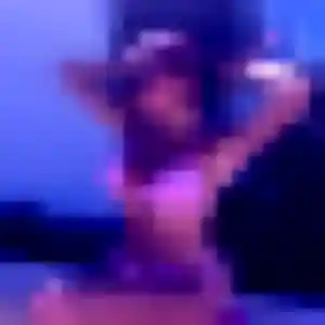 rencontre sexe à Marignane : photo de Vanessa, 22 ans - sans engagement