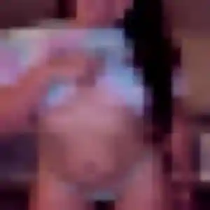 Charmante Delphine, 29 ans à Maurepas - la contacter