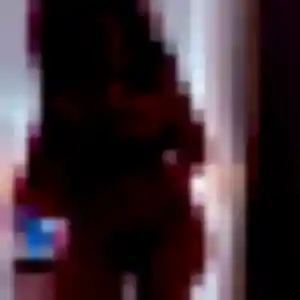 Sexy Julie, 20 ans à Monteux - voir sa photo