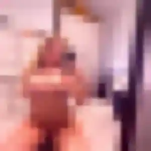rencontre sexe à Moyeuvre-Grande : photo de Delia, 19 ans - accès libre